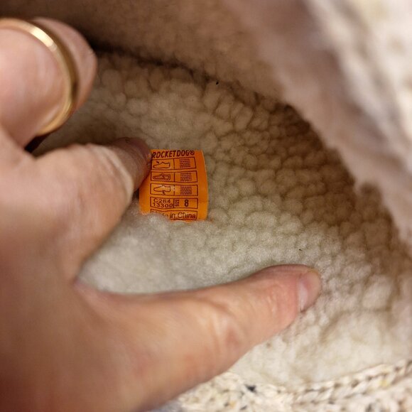 Women's Rocket Dog 2 Tone Cable Knit Boot - Size 8M - Picture 5 of 8